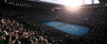 记者：阿芳和伊藤洋辉预计12月复出，穆西亚拉则需要更长时间