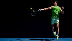 麦迪逊被担架抬出球场，弗兰克：看起来是重伤，这很残酷