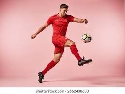 齐达内：里皮改变了我的思维方式；皮耶罗是尤文真正的英雄